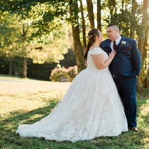 Meet your Posher, Caitlyn